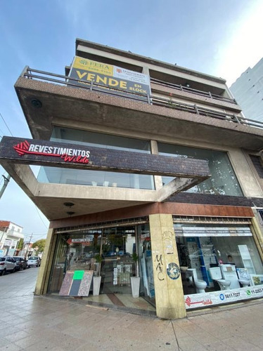 Imagen 2 de 14 de Local Con Vivienda En Venta En Wilde Centro