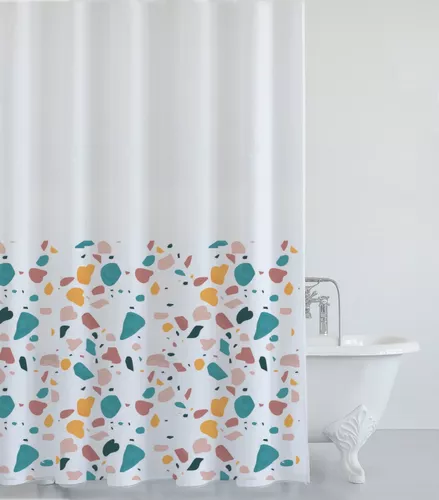 Cortinas estampadas para la bañera.