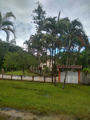 Imagem 3 de 14 de Linda Chácara Em Itanhaém