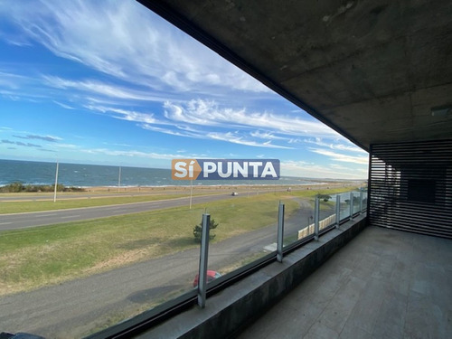 Imagen 10 de 30 de Apto Con Vista A La Playa Mansa, Con Estufa A Leña Y Parrillero.
