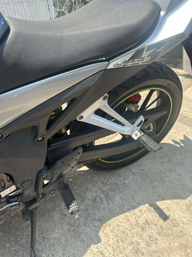 Carabela R8s 250cc