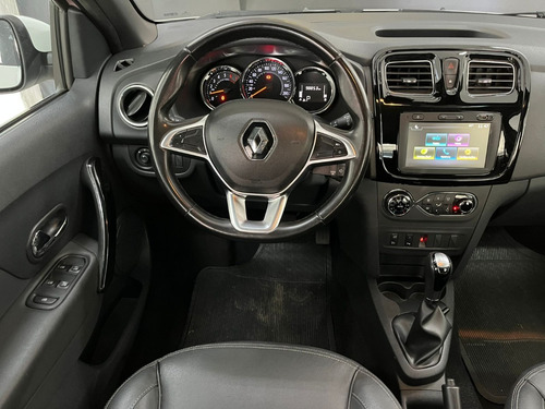 Renault Logan 1.6 Iconic 16v X-tronic 4p