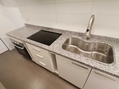Arrienda Hermoso Departamento (81881)