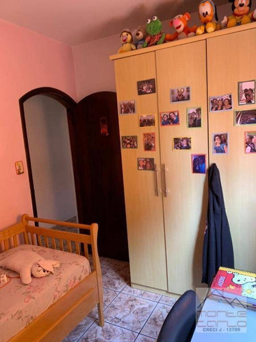 Imagem 12 de 26 de Sobrado Com 3 Dormitórios (1 Suíte) À Venda, 258 M² Por R$ 660.000 - Parque Selecta - São Bernardo Do Campo/sp. - So0372