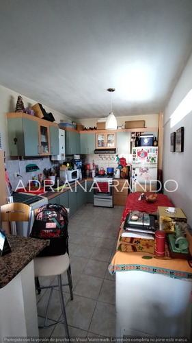 25 - Excelente Departamento De 3 Ambientes  Al Frente Con Balcon