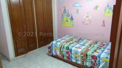 Imagen 10 de 12 de Mtz Vende Apartamento En Santa Monica 21-22859
