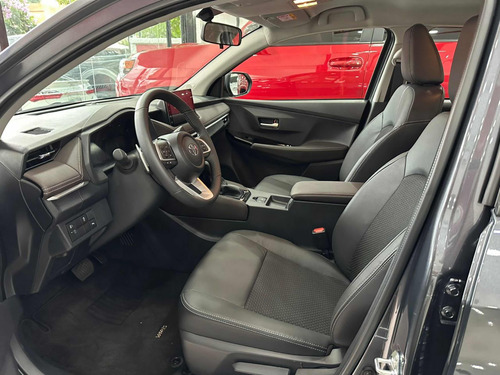 Imagen 5 de 10 de Toyota Yaris G