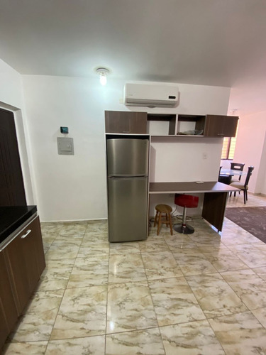Imagen 8 de 20 de Fernando Guerrero Vende Apartamento En Res La Coruña - La Trigaleña
