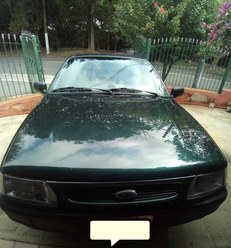 Ford Versailles Gl 2.0