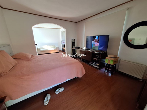 Casa En Venta 5 Dormitorios Los Dominicos, Las Condes