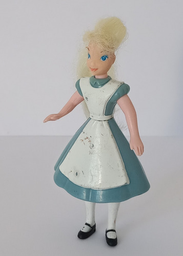 Muñeca Alicia En El Pais De Las Maravillas Sin Marca (Usado)
