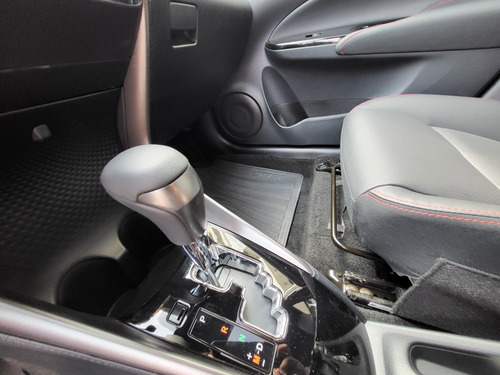 Imagen 4 de 16 de Toyota Yaris 2022 1.5 107cv S Cvt