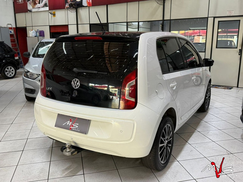 Volkswagen Up! move 1.0 TSI Total Flex 12V 5p