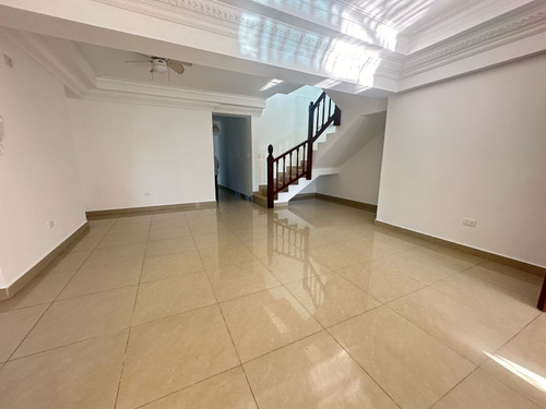 Penthouse En Bella Vista Sur