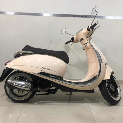 Imagen 11 de 15 de Beta Tvs Tempo 150 Usado 2017 Arrrow Scooter Vintage Cuotas