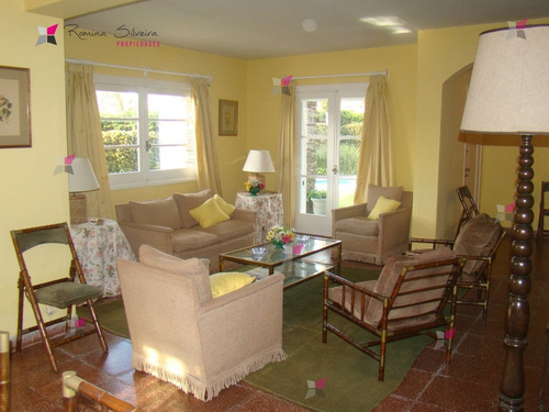 Casa En Peninsula, 5 Dormitorios - Ref: 7188