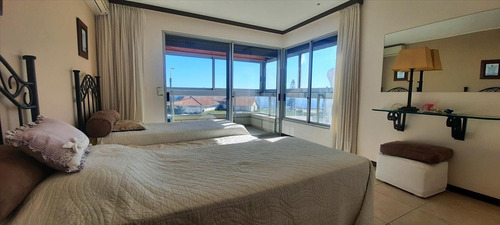 Imagen 11 de 19 de Vendo Apartamento 3 Dormitorios Mansa Punta Del Este