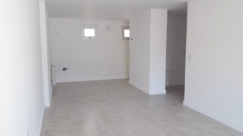 Imagen 25 de 30 de Venta / Oportunidad / Moderno Departamento 3 Amb Con Cochera Frente A Plaza España/ Mar Del Plata