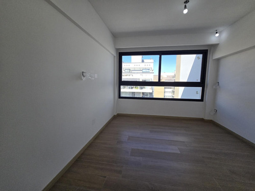 Exclusivo 5 Ambientes Domotizado Con Quincho Y Terraza Propia