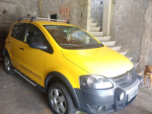 Imagem 1 de 11 de Volkswagen Crossfox 2009 1.6 Total Flex 5p