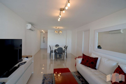 Imagen 4 de 21 de Apartamento En Punta Del Este, Brava