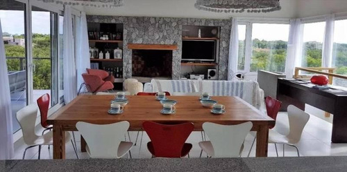 Imagen 2 de 10 de Excelente Casa 4 Dormitorios Costa Esmeralda Residencial Amoblada