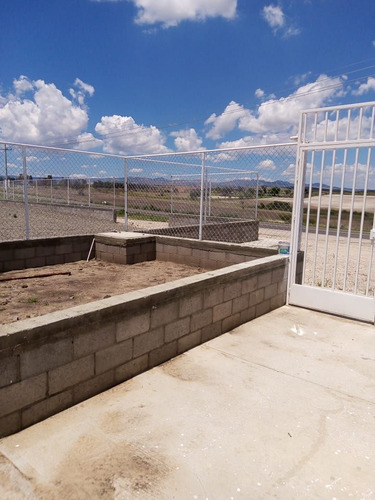 Se Renta Bodega En Carretera Irapuato Guanajuato