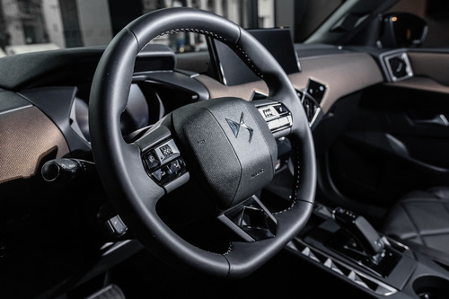 Imagen 14 de 23 de Ds Ds3 Crossback Puretech 155 Rivoli At8 0km - Darc Autos