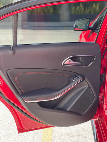 Mercedes-Benz Clase A 2.0 A 45 Amg Edition 1 At
