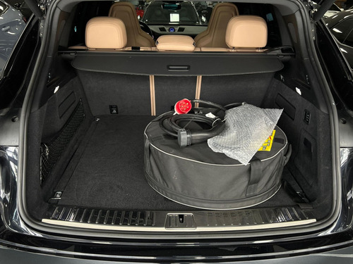 Porsche Cayenne E-Hybrid 3.0 V6 462cv