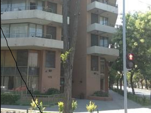 Vendo Departamento En Almirante Latorre, Santiago Centro