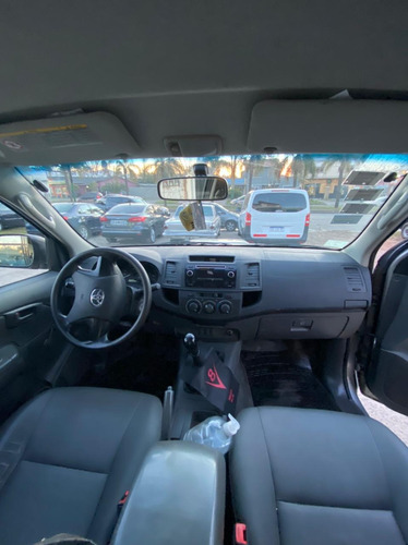Imagen 8 de 8 de Toyota Hilux 2.5 Cs Dx Pack 120cv 4x2 - D3 2015