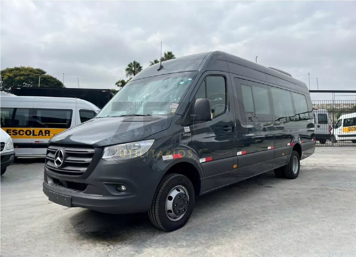 Van Sprinter 517 Big 2024 Executiva 20 Lugares 0km Completa