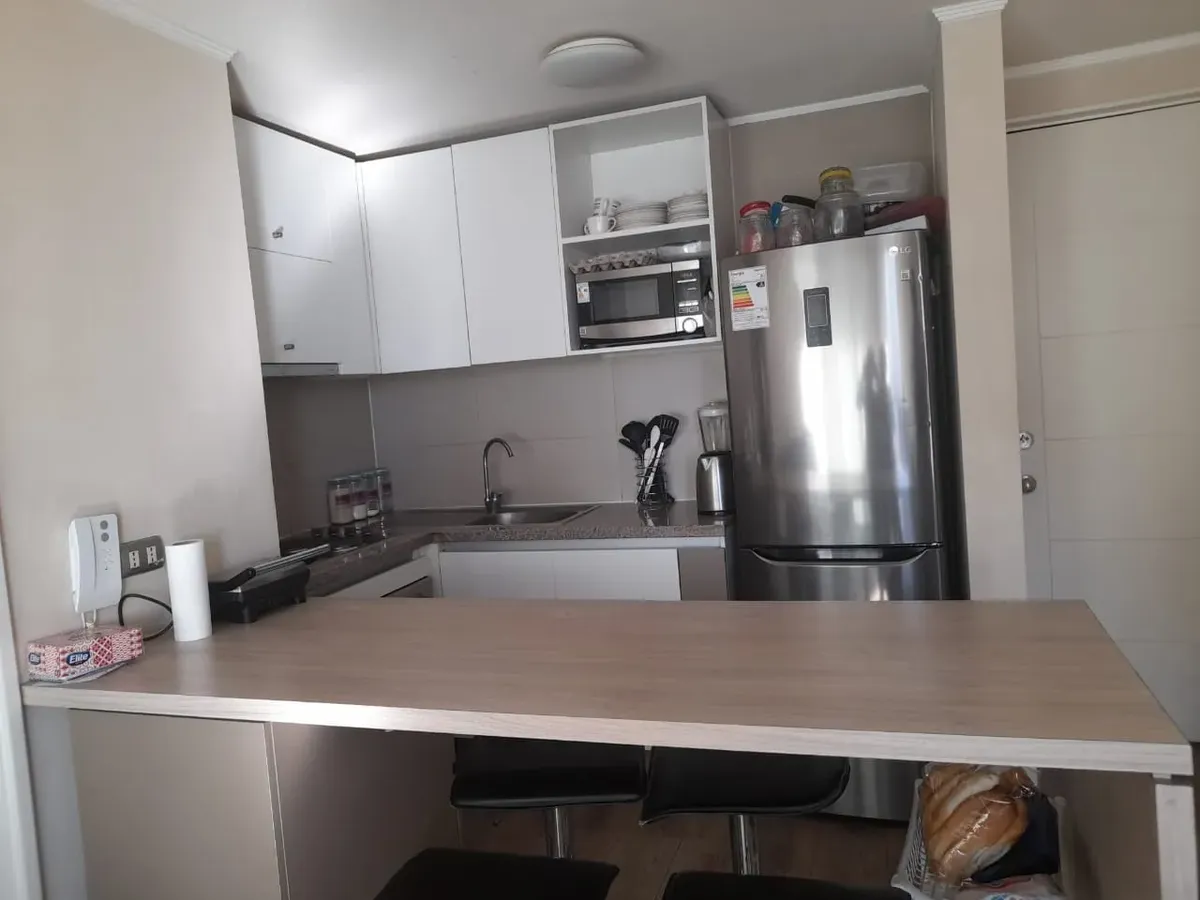 Imagen 3 de 13 de Arriendo Departamento A Pasos Del Metro Quilín, Estacionamie