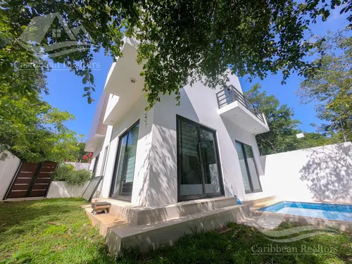 Casa En Venta En Puerto Morelos Aldea Ha