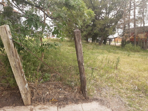Imagen 2 de 20 de Terreno Esquina Céntrica Concordia, Los Charruas. Asfalto. Todos Los Servicios (400 M2).