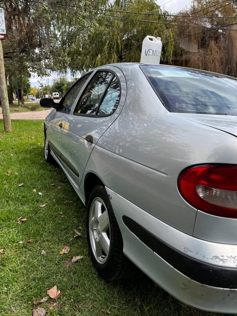 Renault Megane Rxe