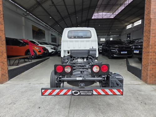 Kia Bongo 2.5 TD DIESEL STD CS 4x4 MANUAL