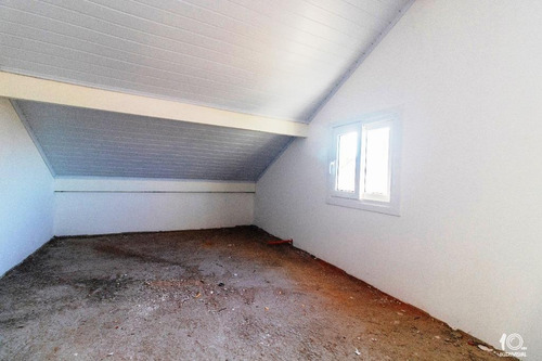 Sobrado Com 2 Dormitórios Sendo Um Suíte, Garagem Para 2 Carros À Venda, 123 M² Por R$ 430.000 - So0154