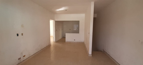 Imagem 6 de 19 de Casa Em Condomínio À 340 Metros Do Mar, No Bairro Campo Da Aviação, Em Praia Grande, Aceita Financiamento Bancário, Aceita Entrada E Parcelas