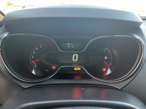 Renault Captur 2.0 Zen