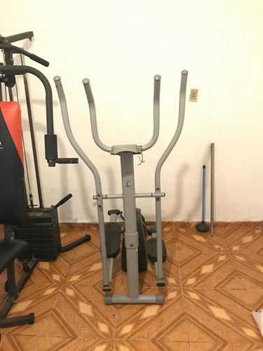 Imagem 1 de 5 de Vendo Aparelhos De Ginástica