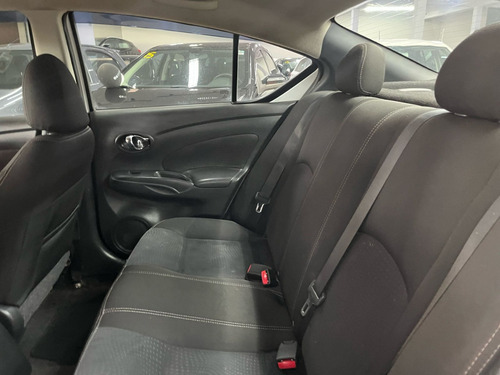 Nissan Versa 1.6 16V FLEX SV 4P XTRONIC