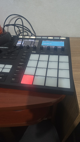 Controladora Dj Native Instruments Maschine Mk3 Usb-midi (Usado)