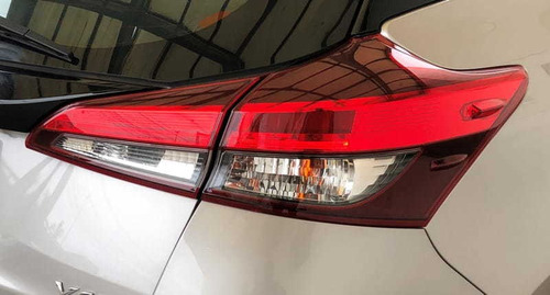 Imagem 8 de 15 de Toyota Yaris Hb Xls 1.5 At 2019