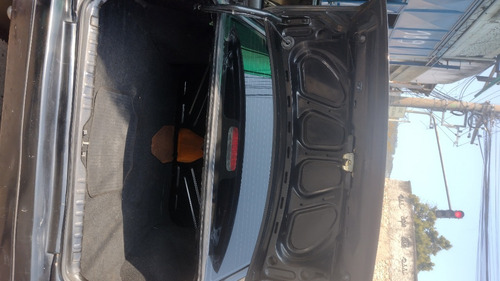 Imagem 6 de 8 de Vw - Santana 1.8 Confortline