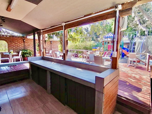 Amplio Restaurante 100% Funcionando En Venta Rengo