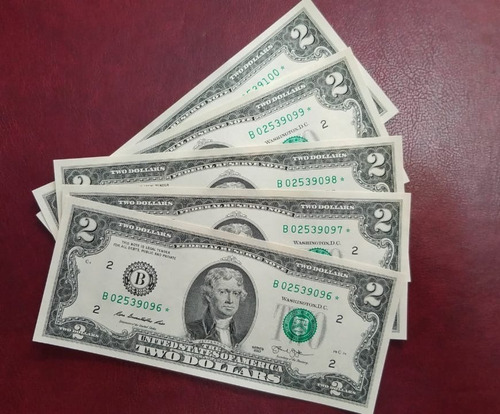 Imagen 3 de 3 de Billete De 2 Dolares 2013 Usa Reposicion Estrella Escaso