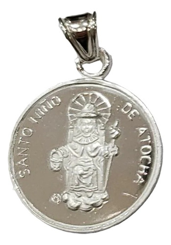 Medalla De Plata De Niño De Atocha Acabado Espejo Color Plateado