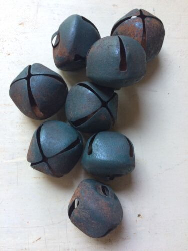12 Primitive Rusty Tin Christmas Jingle Bells Bell 35mm Bbc